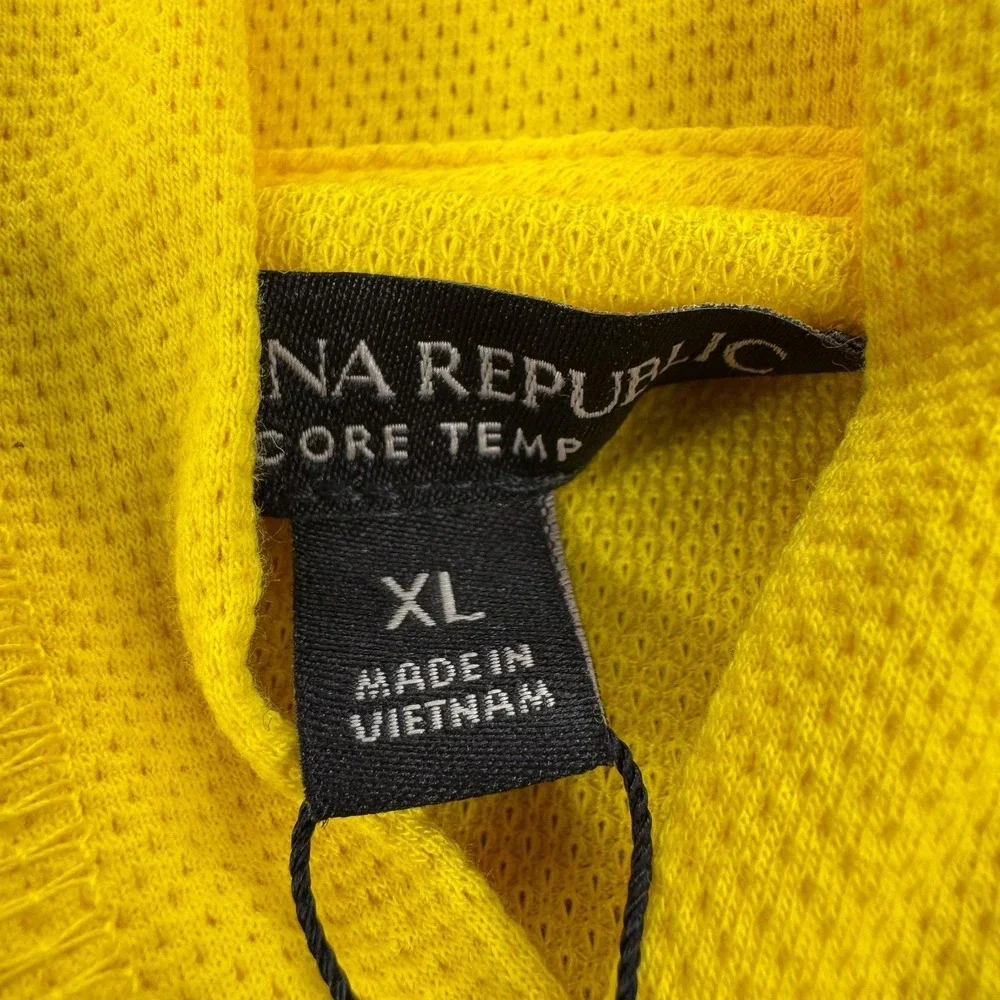 Banana Republic Hoodie Mens XL Yellow Core Temp Lightweight Pullover Jersey NEW